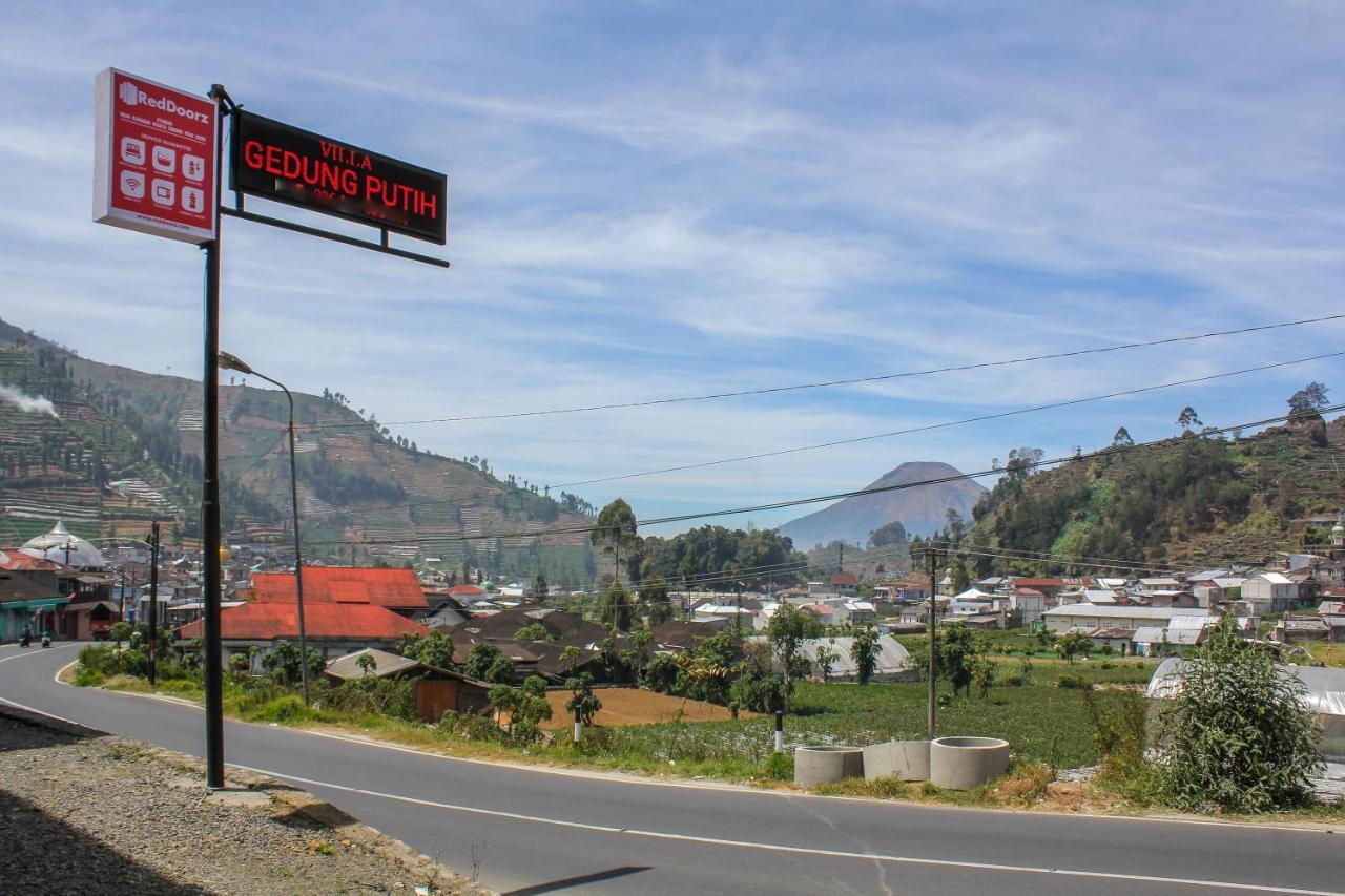 Reddoorz Syariah Near Kawasan Wisata Gunung Prau Dieng Ξενοδοχείο Diyeng Εξωτερικό φωτογραφία